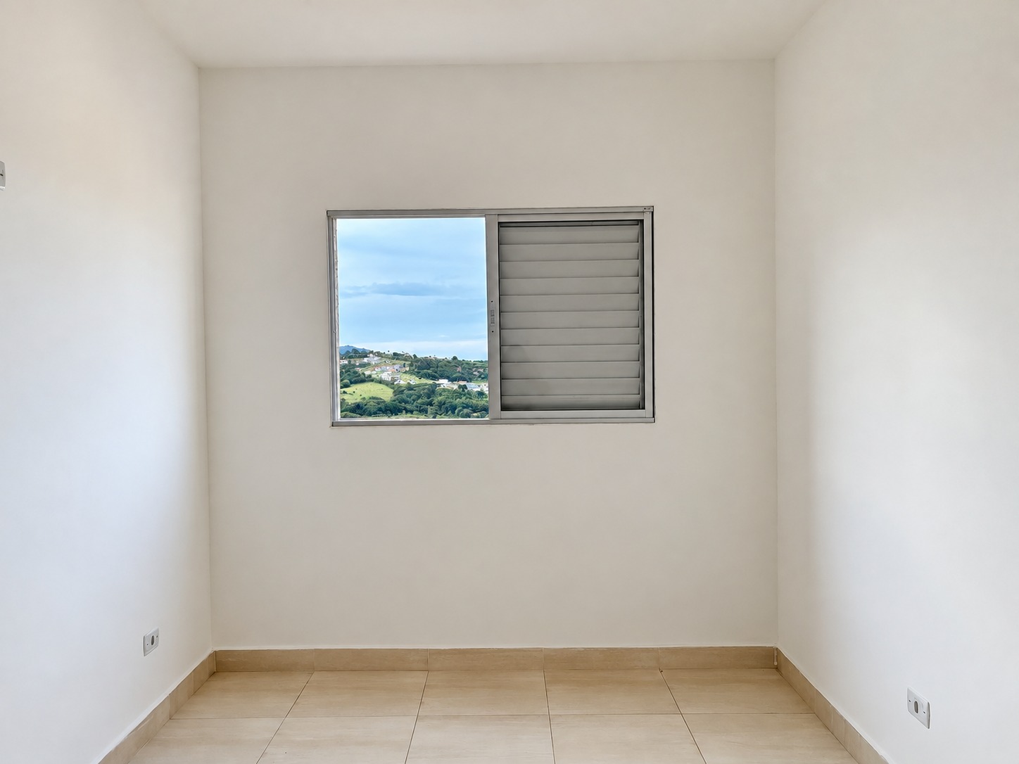 Dormitório — vista da janela